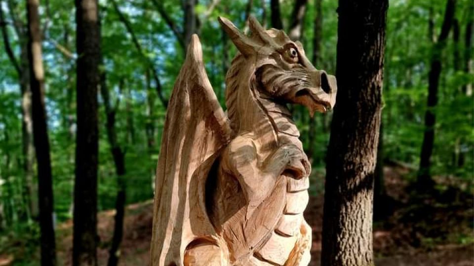 Hradisko, socha Kudlovského draka