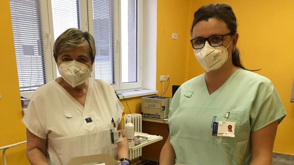 Školáci z Kvasic napekli cukroví pro zdravotníky z nemocnice v Kroměříži