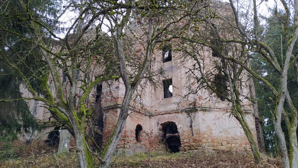 Ruina kostela