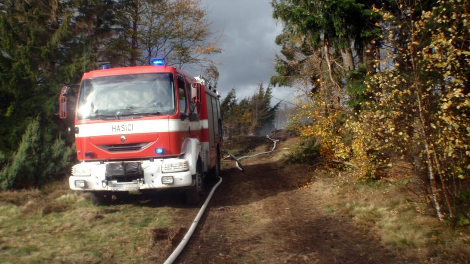 Hašení požáru u Rajnochovic