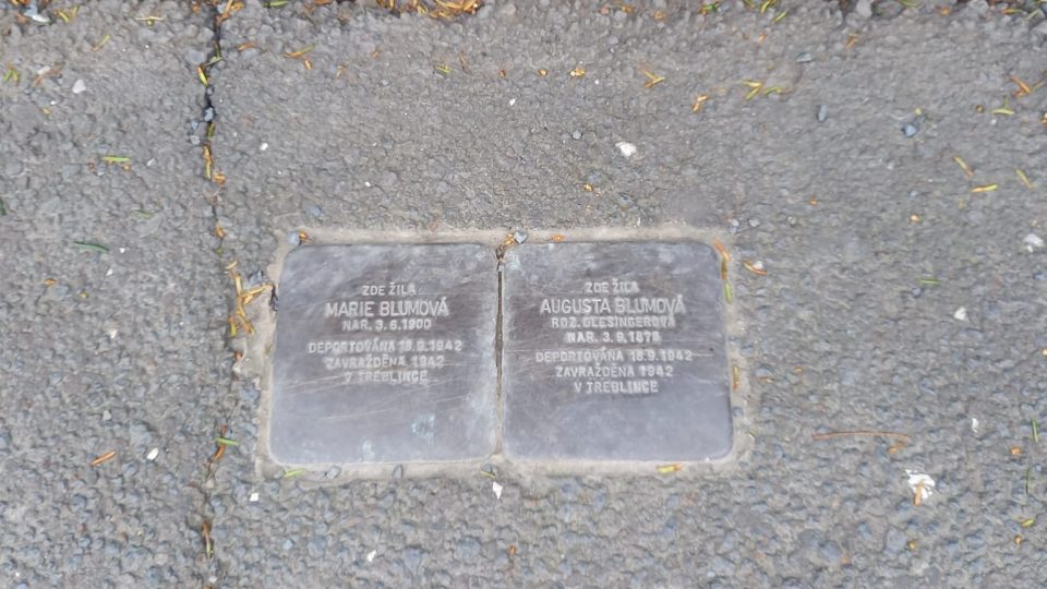 Valašské Meziříčí, Kameny zmizelých, Blumovi | foto: Markéta Macháčková, Český rozhlas Valašské Meziříčí, Kameny zmizelých, Blumovi