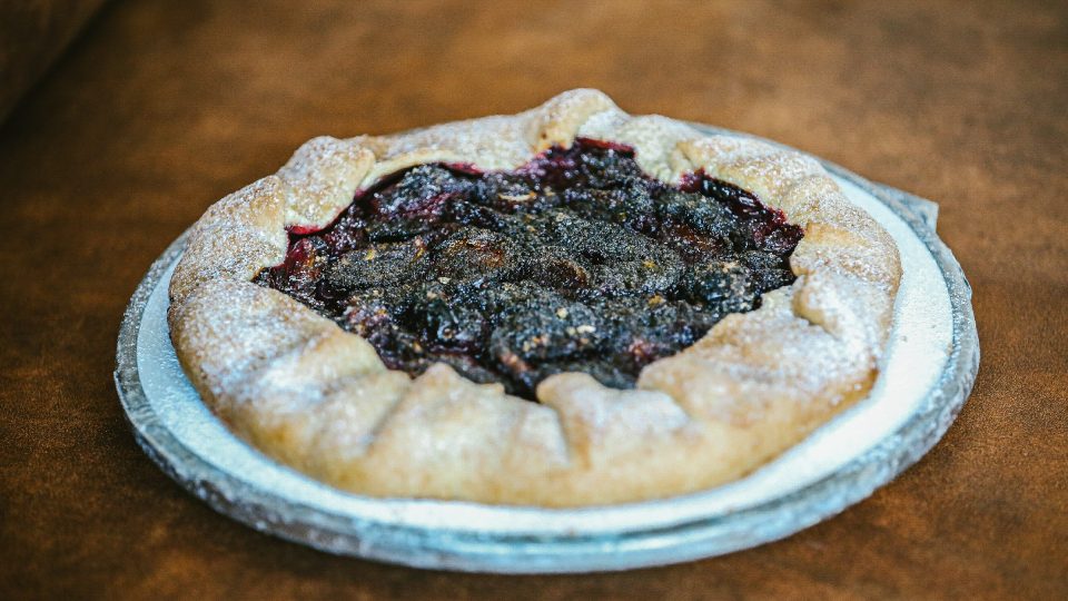 Švestkový koláč typu galetka