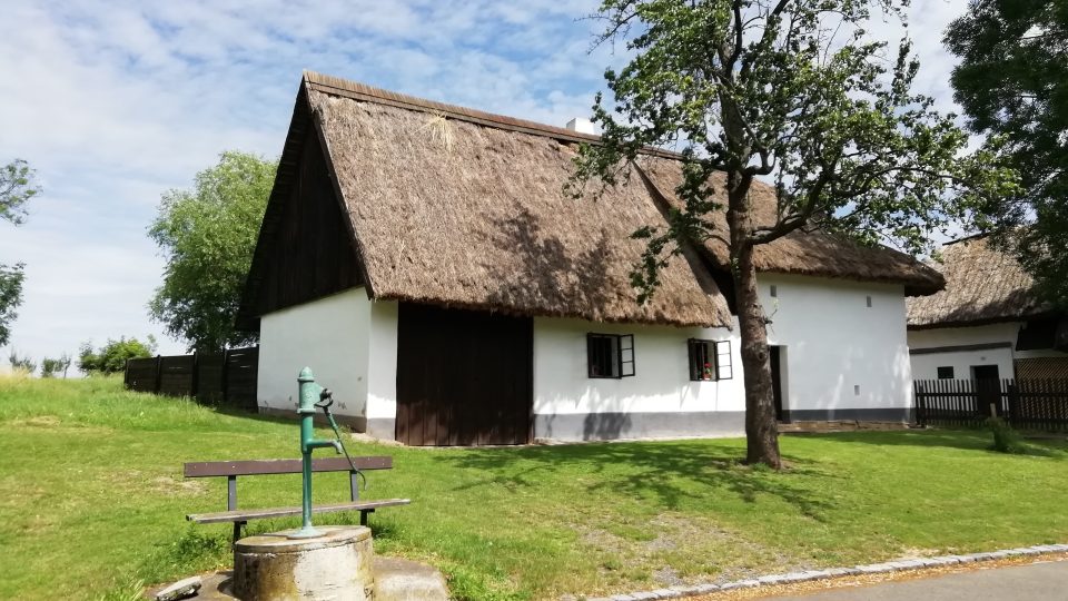 V obci Rymice na Kroměřížsku se nachází soubor lidových staveb východní Hané