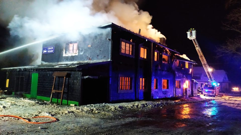 Chata na Tesáku - ničivý požár 29. 1. 2022