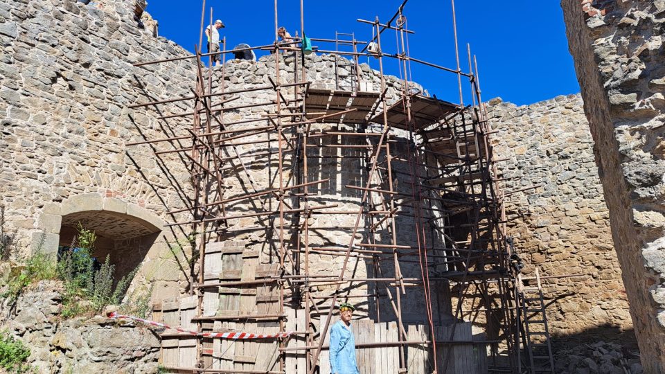 Opravy věže hradu Cimburk 2023