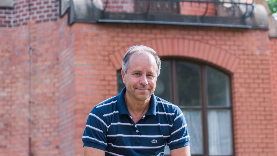 Ondřejovská hvězdárna před centrální kopulí | foto: archiv Pavla Suchana Ondřejovská hvězdárna před centrální kopulí