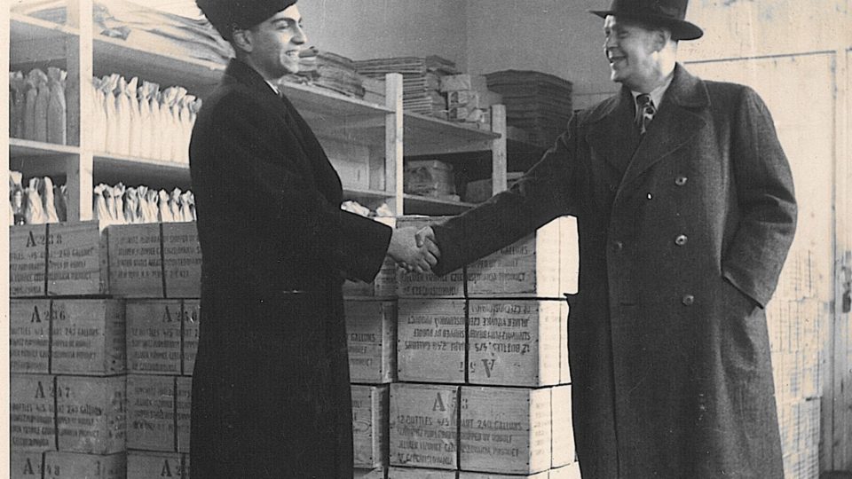 1946 Jiří Jelínek ve skladu