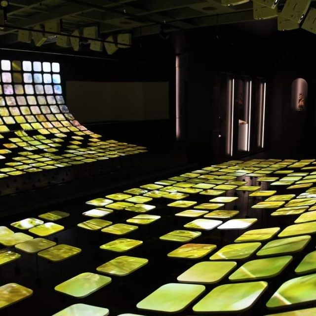 Zámek Kinských ve Valašském Meziříčí,  výstavní sál | foto: Gabriela Hykl,  Český rozhlas