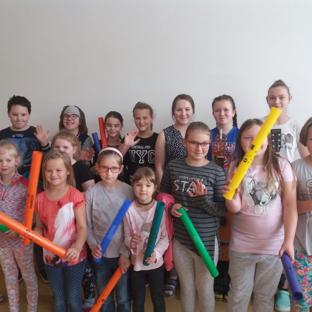 Žáci ZŠ Březová | foto: Andrea Kratinová