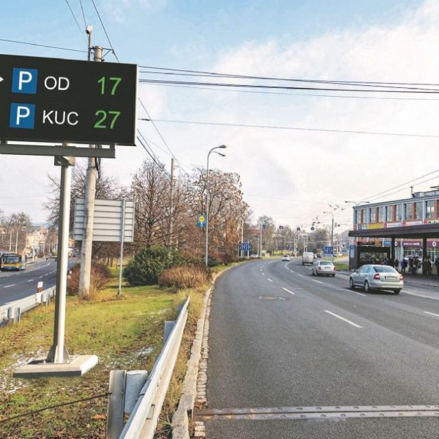 Nové informační parkovací panely ve Zlíně | foto: město Zlín