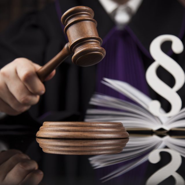 Rozhodnutí soudu  (ilustrační foto) | foto: Profimedia