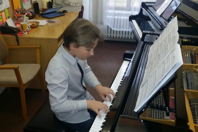 Jan Schulmeister u klavíru | foto: Pavel Sedláček