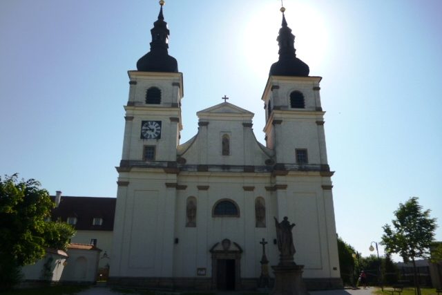 Kostel Nanebevzetí Panny Marie v Uherském Brodu | foto: Andrea Kratinová