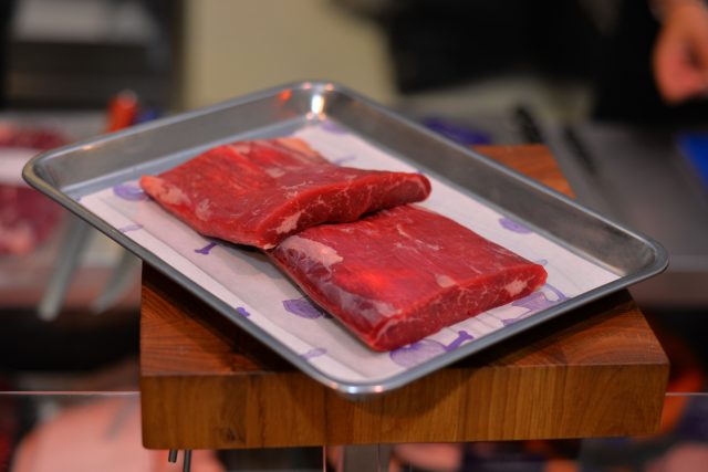 Flank steaku se říká zrcátko | foto: Martin Čuřík