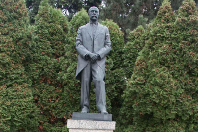Masarykova socha v Holešově | foto: Wikimedia Creative Commons Attribution 2.0 Generic