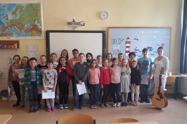 Žáci z Katolické základní školy v Uherském Brodě | foto: Saskia Mišová