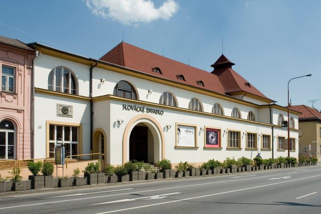Slovácké divadlo v Uherském Hradišti | foto: Profimedia