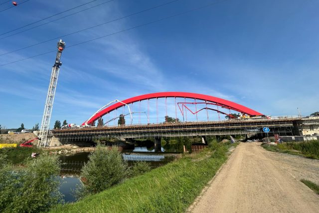 Stavba dálničního mostu u Napajedel | foto: Leona Nevařilová,  Český rozhlas