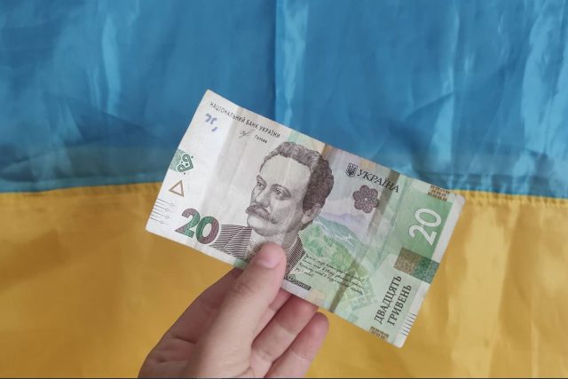 Ukrajinská bankovka  (20 hřiven) | foto: Petra Kopásková,  Český rozhlas