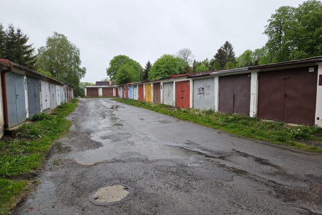 Garáže  (ilustrační foto) | foto: Veronika Bartes Vohralíková,  Český rozhlas