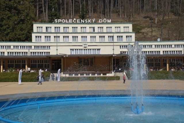 Lázeňský hotel Společenský dům v Luhačovicích | foto: Fotobanka Profimedia,  Profimedia