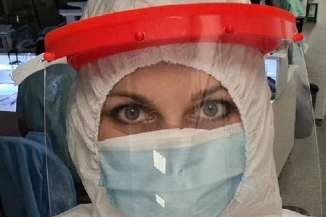 Barbora Tomšů,  zdravotní sestra,  která pomáhá ve zlínské nemocnici | foto: Barbora Tomšů