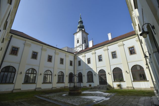 Františkánský klášter v Uherském Hradišti | foto: Dalibor Glück,  ČTK