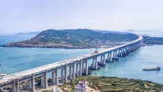 Most spojující pevninskou Čínu s ostrovem Pingtan, který plánuje Čína prodloužit o dalších 130 kilometrů až na ostrov Tchaj-wan