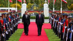Po sumitu Sdružení zemí jihovýchodní Asie a setkání skupiny G20 se v Asii odehrává třetí velká politická schůzka a sice summit členských zemí APEC